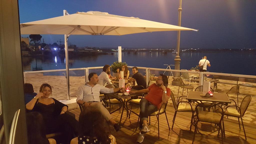 Albergo Del Sole Таранто Екстер'єр фото